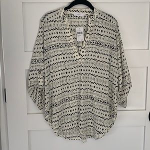 LUSH Quarter-Length Sleeve Black & White Blouse